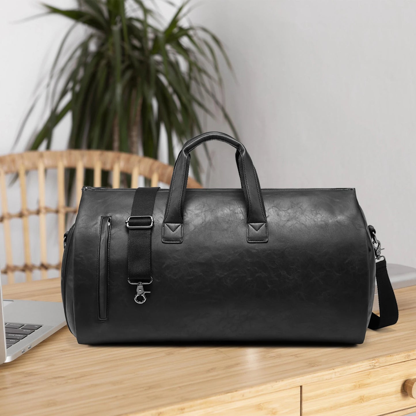 Leather duffel bag with waterproof finish 